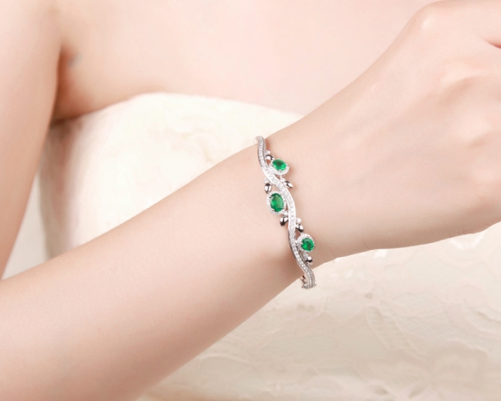 1-28ctw-Oval-Natural-Emerald-Pave-Diamond-18K-Au750-White-Gold-Gem-Bracelet-Caimao-Jewelry